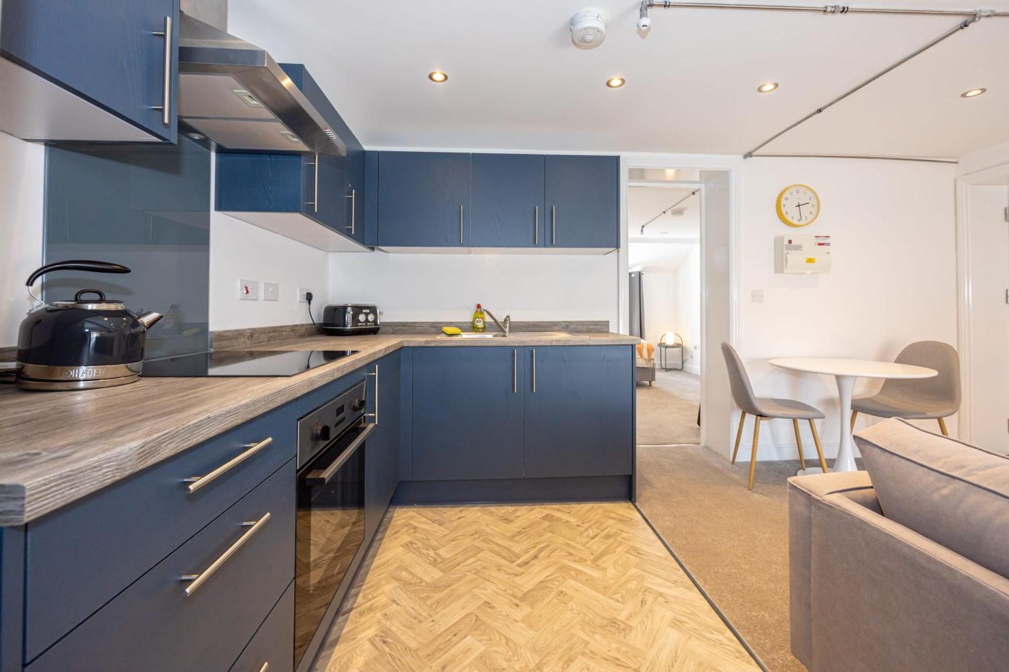 Beautiful 1 Bed 20Mins To Central Manchester 볼턴 외부 사진
