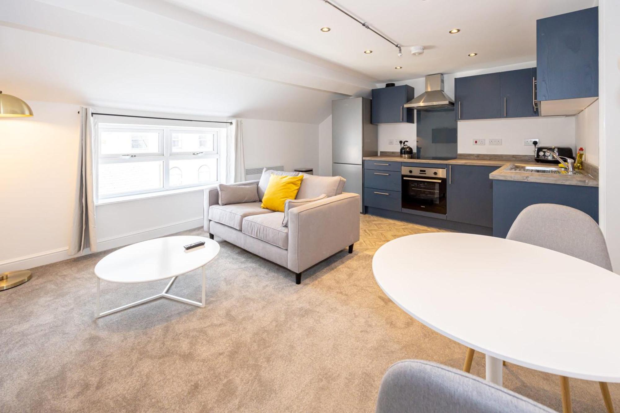 Beautiful 1 Bed 20Mins To Central Manchester 볼턴 외부 사진