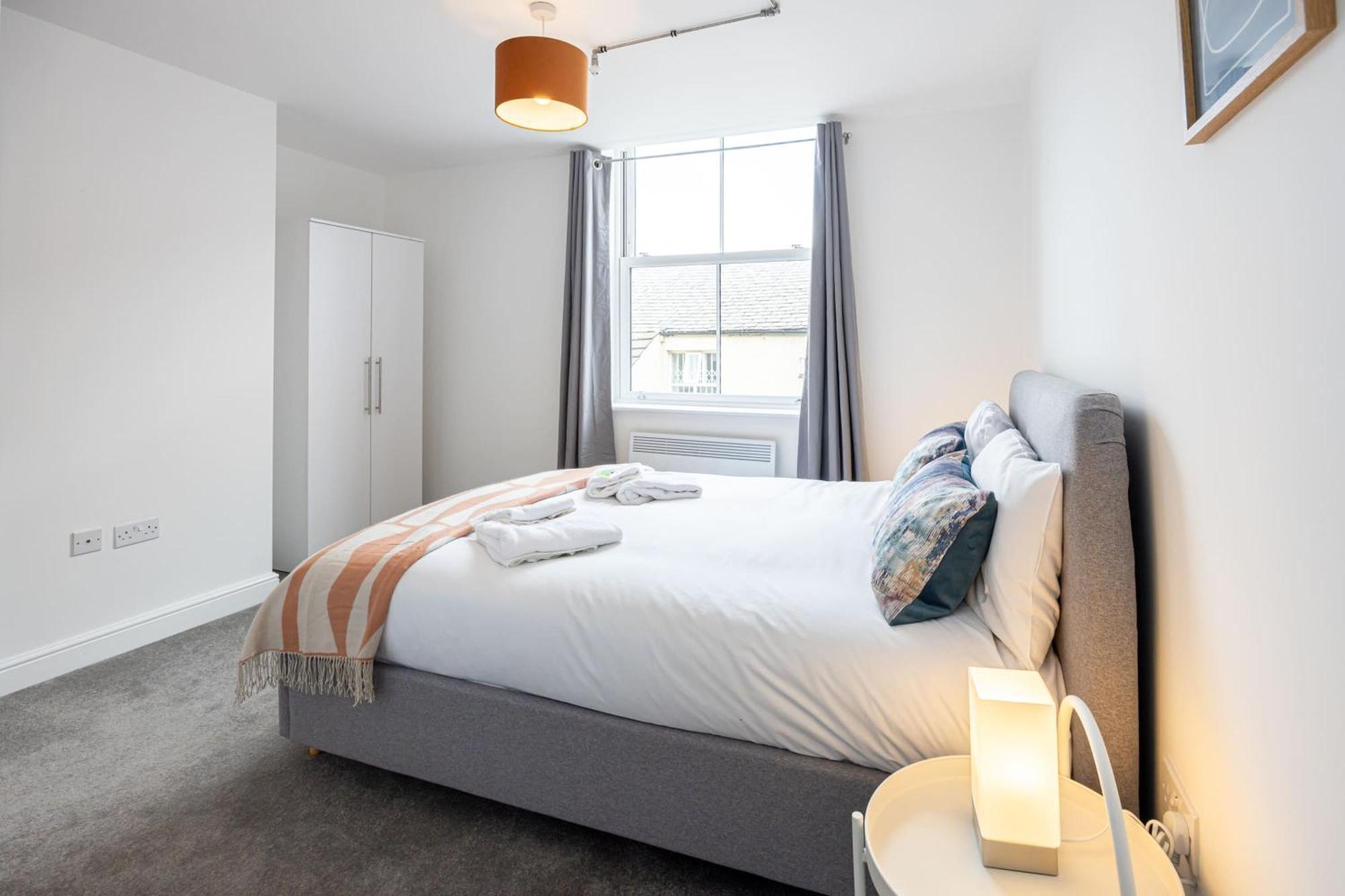 Beautiful 1 Bed 20Mins To Central Manchester 볼턴 외부 사진