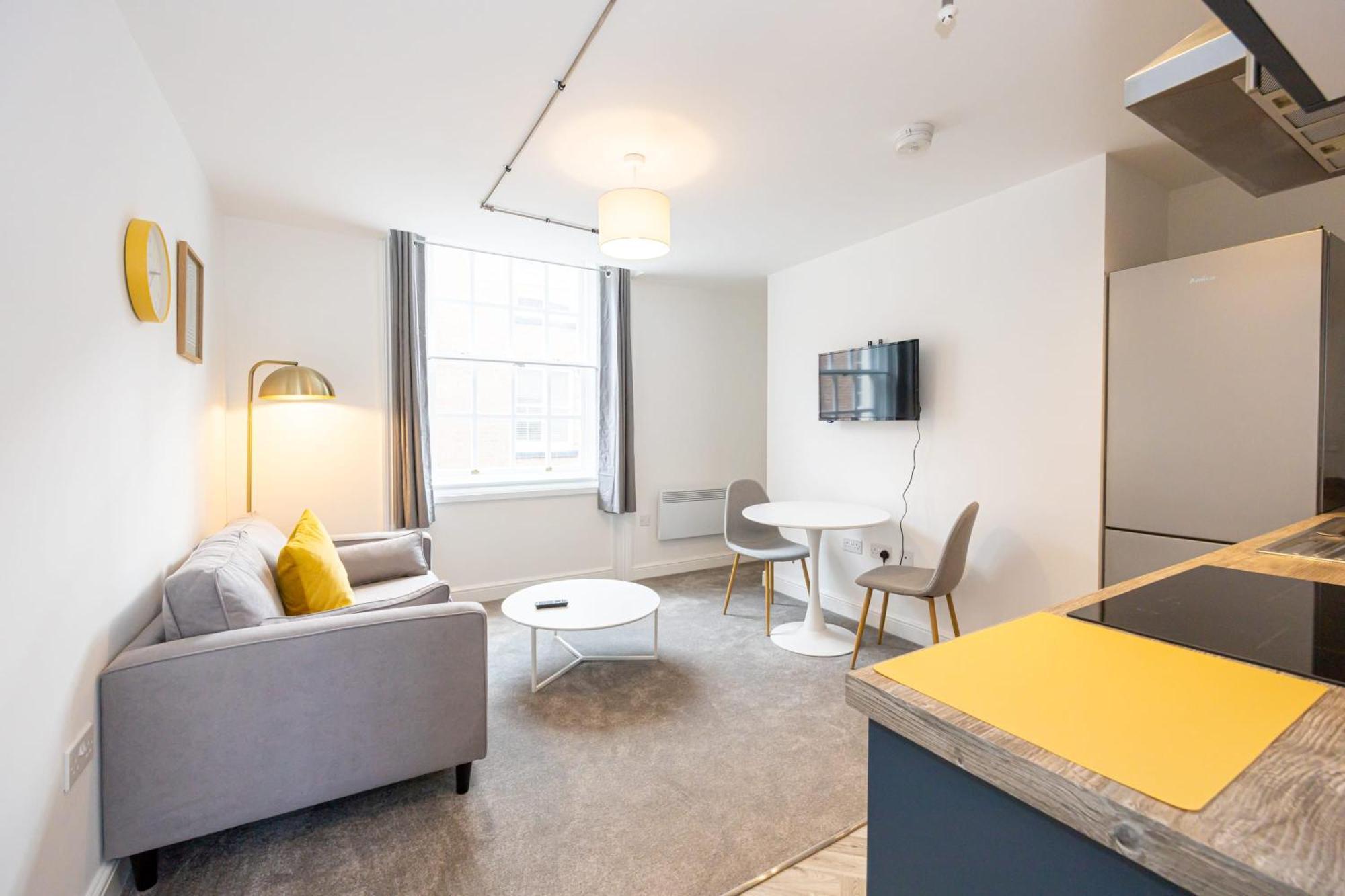 Beautiful 1 Bed 20Mins To Central Manchester 볼턴 외부 사진