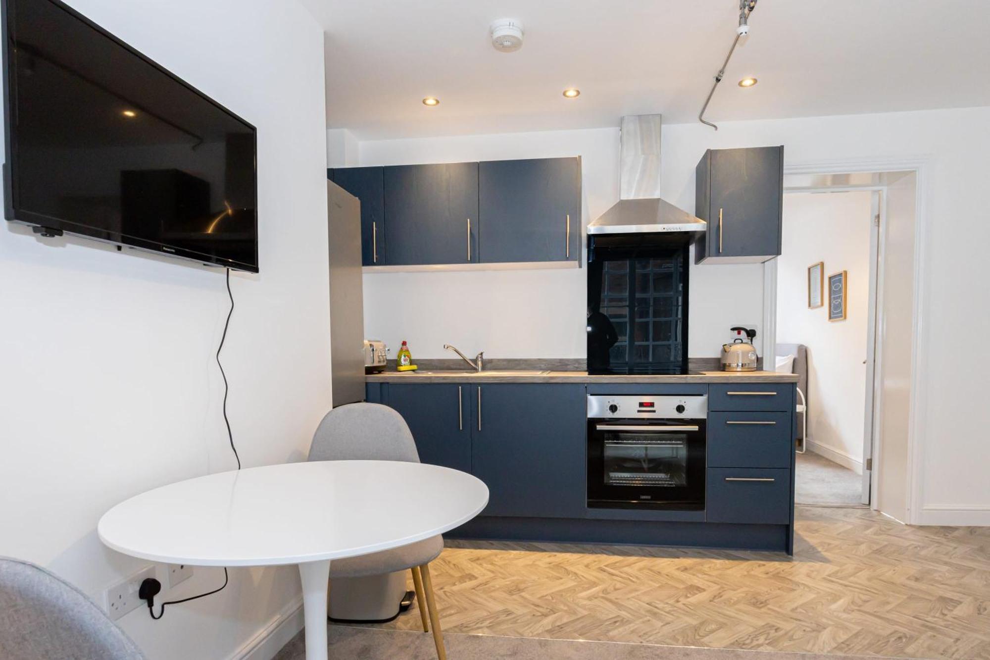 Beautiful 1 Bed 20Mins To Central Manchester 볼턴 외부 사진